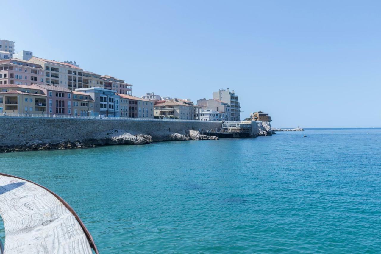 Stud Terras Ville Corniche 2 Pers Stat Gratuit Rue Modif Suivt Possib Et Accord Exclusif Marseille Exterior photo