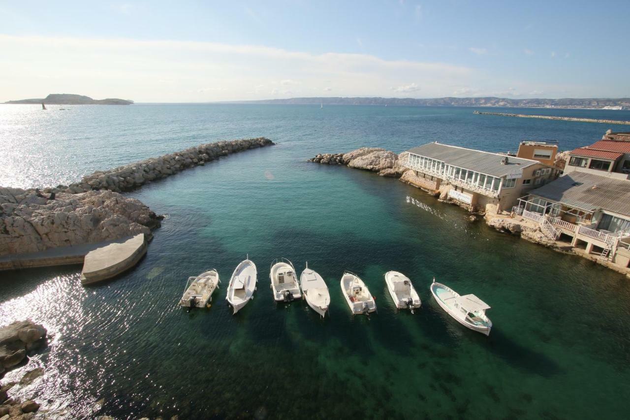 Stud Terras Ville Corniche 2 Pers Stat Gratuit Rue Modif Suivt Possib Et Accord Exclusif Marseille Exterior photo